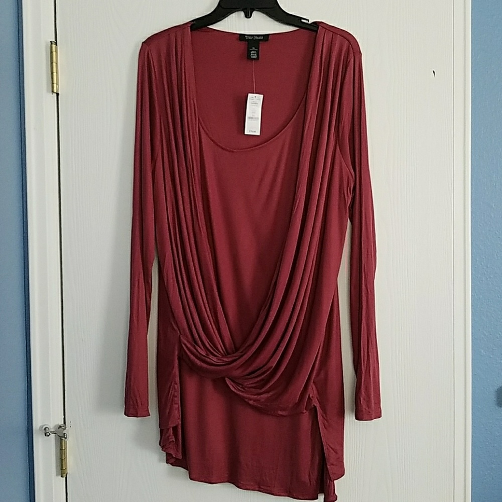 Tunic Drape front Top, NWT
